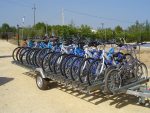 El remolque lleva 15 bicicletas - Imagen 2